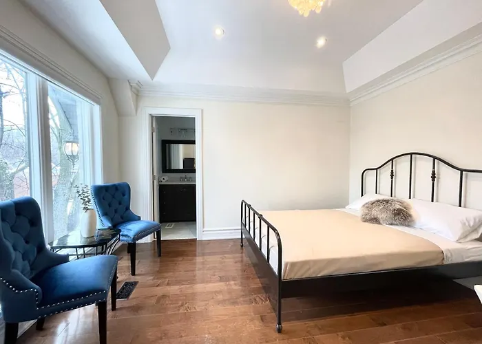 Private Bathroom Queen Room